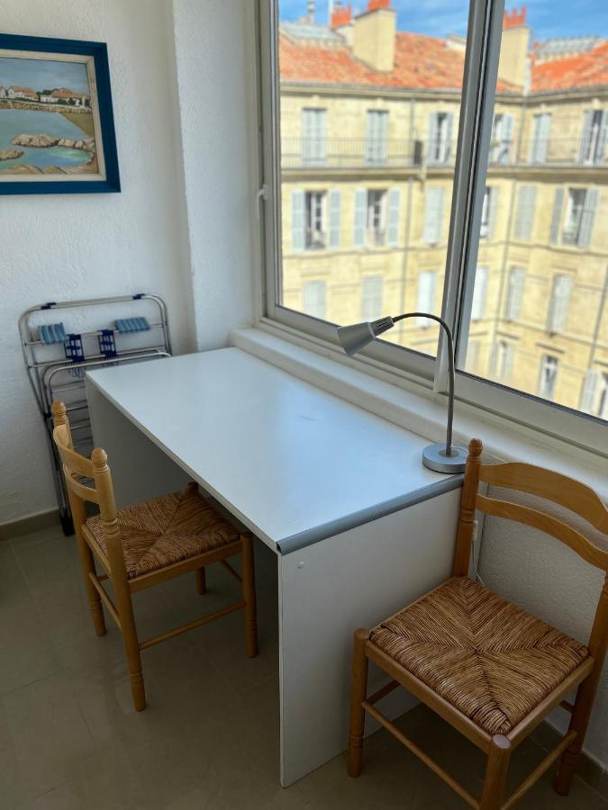 Celebre Vieux Port, Marseille Apartment Exterior photo